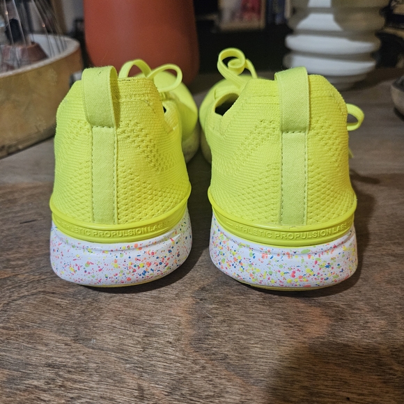 APL Techloom Breeze - Picture 3 of 3